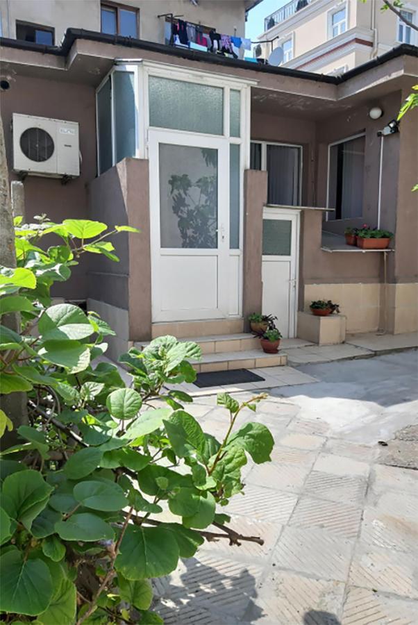 Central House Varna Exterior foto
